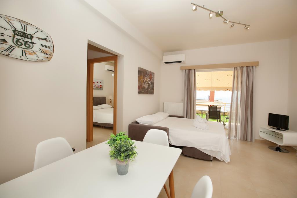 Petra Thea Apartment Kalamáta Kültér fotó