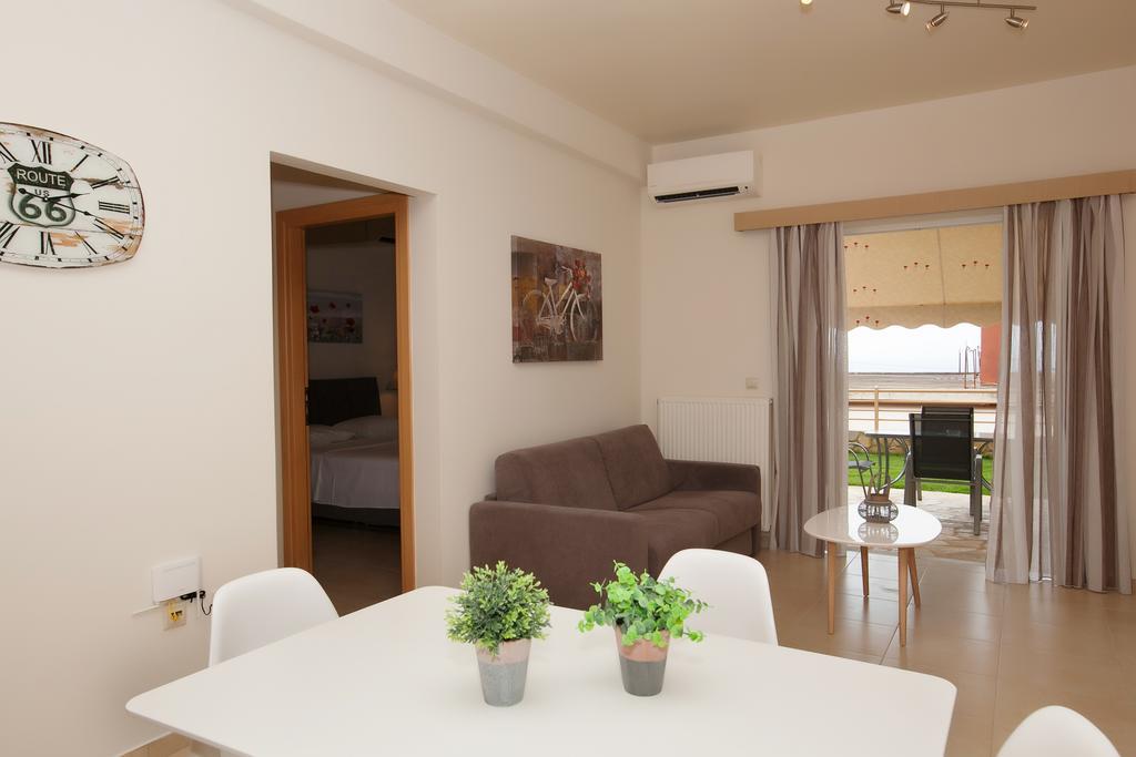 Petra Thea Apartment Kalamáta Kültér fotó