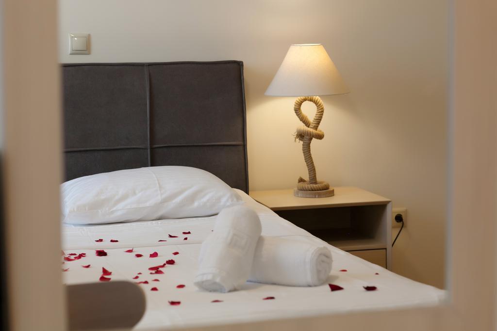 Petra Thea Apartment Kalamáta Kültér fotó