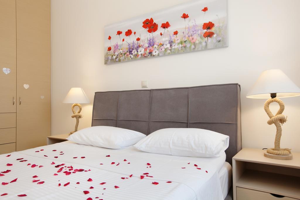 Petra Thea Apartment Kalamáta Kültér fotó