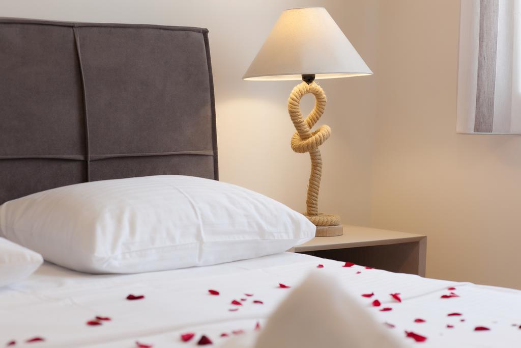Petra Thea Apartment Kalamáta Kültér fotó